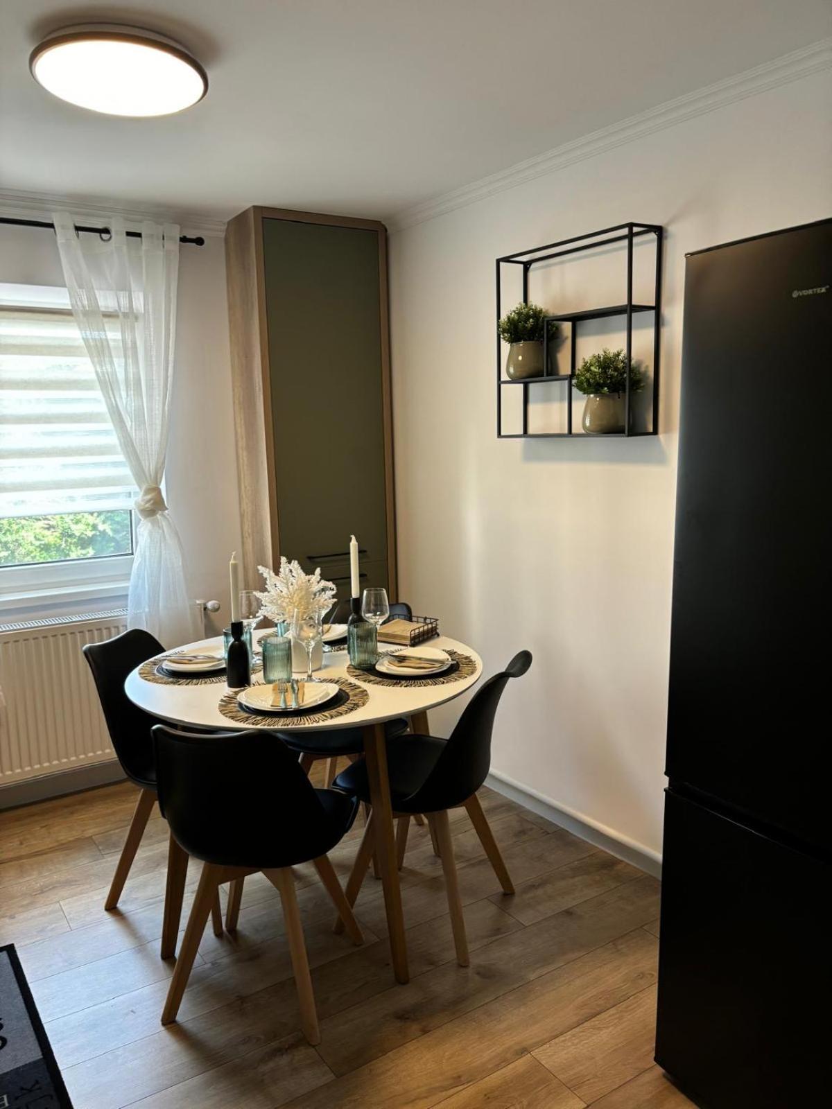 Rorada Apartament Fagaras Bagian luar foto