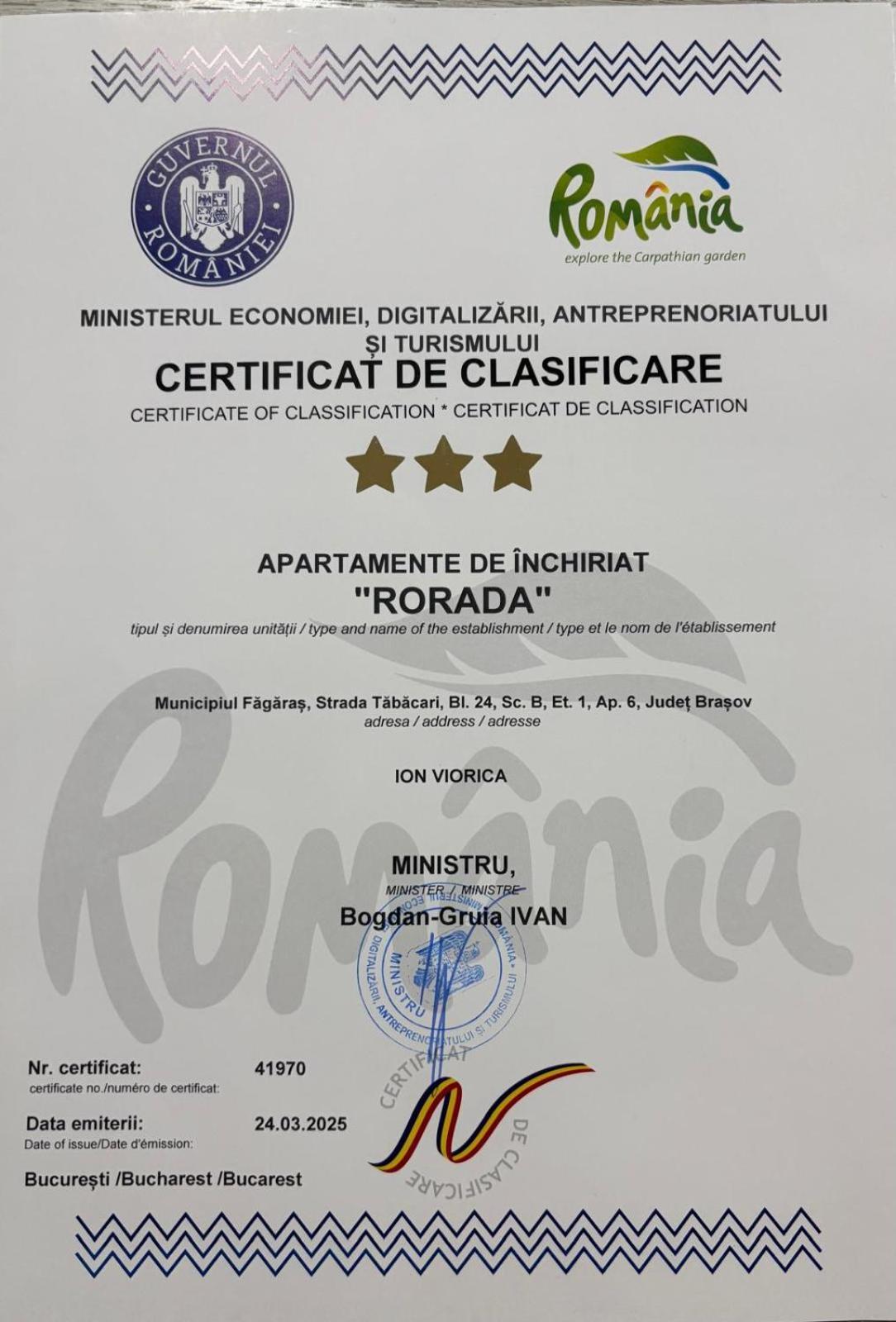 Rorada Apartament Fagaras Bagian luar foto